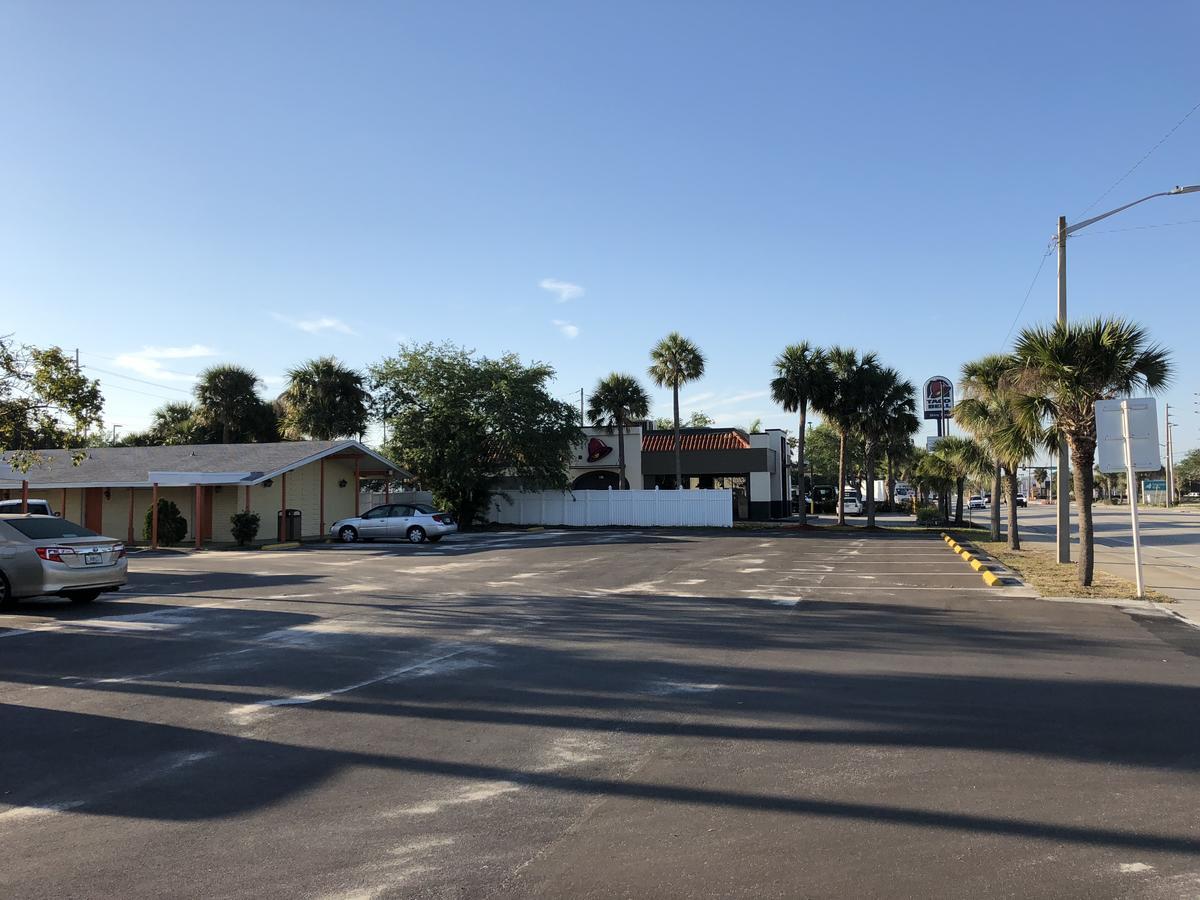 Sunset Inn- Fort Pierce, Fl Zewnętrze zdjęcie